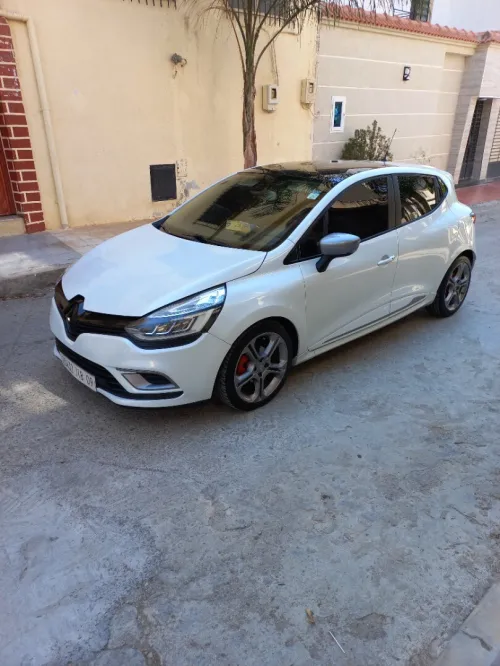 Renault Clio 4 2018 GT Line +