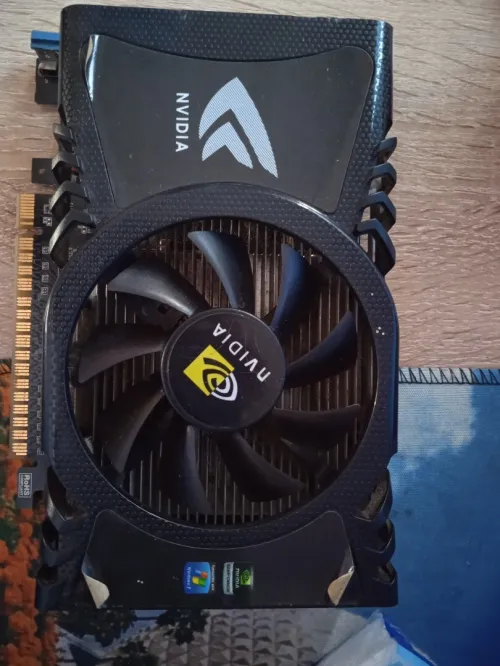 Carte graphique NVIDIA GT730 4GB 