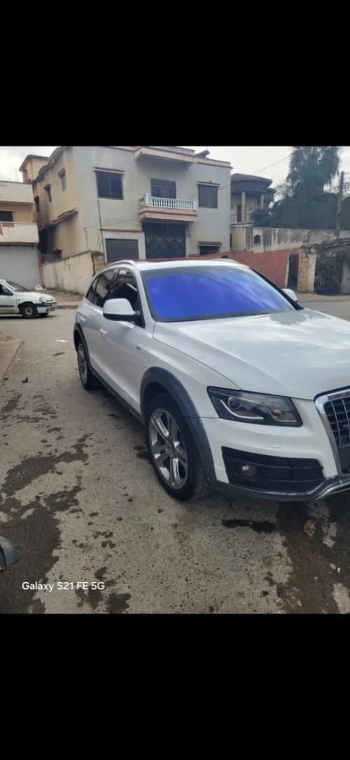 Audi Q3 2013 Off Road
