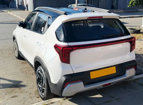 Kia Sonet  2025 Luxury