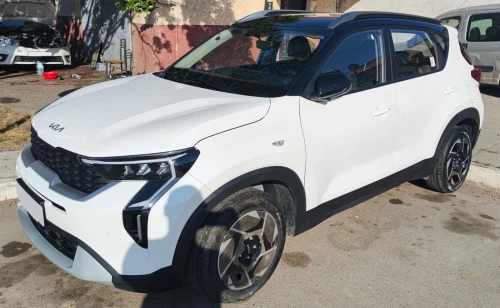 Kia Sonet  2025 Luxury