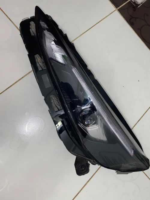 فار MG5 2025 يسار اصلي LED-projector