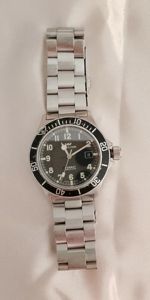 Glycine Combat Sub أوتوماتيك 42mm أصلية