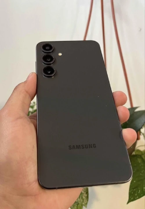 Samsung S24fe