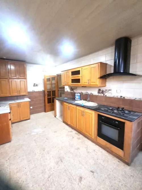 Location Appartement Niveau de villa F5 Alger Birkhadem