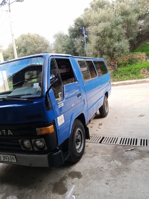 Toyota DYNA - FOURGON 1993