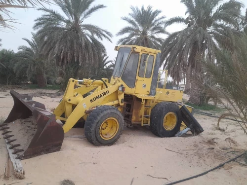 Komatsu 320 