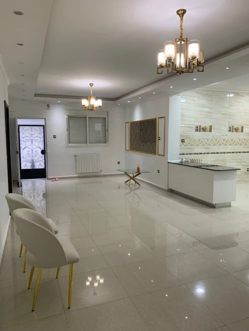 Location Appartement Niveau de villa F4 Alger El achour