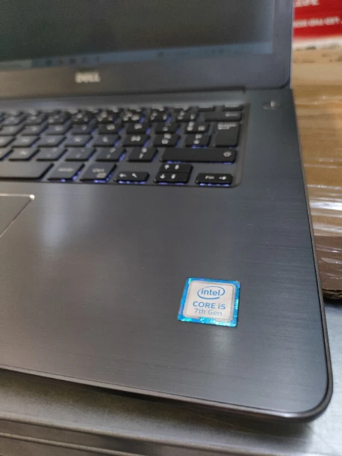 DELL VOSTRO i5 7em 8gb ssd256 
