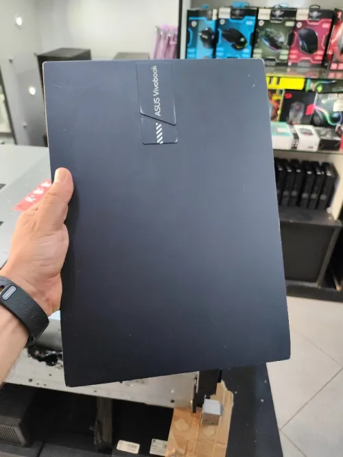 ASUS vivobook i5 11300H 8gb 512ssd 