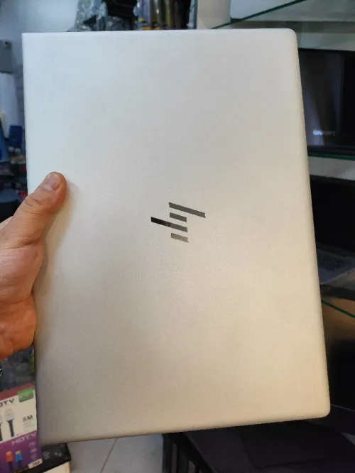HP ELITEBOOK 745 G5 RYZEN 3 PRO 8GB SSD256