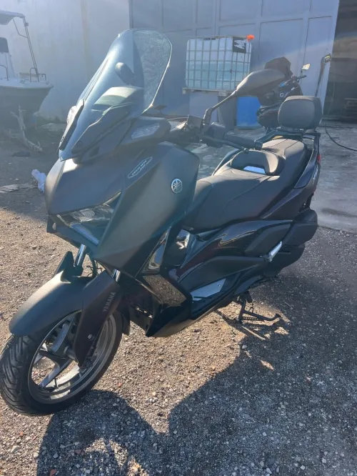 Yamaha X max 2024