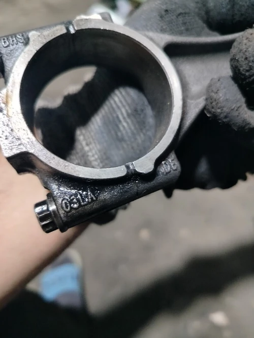 Piston (golf lion ,  A3) 1.6TDI diesel 