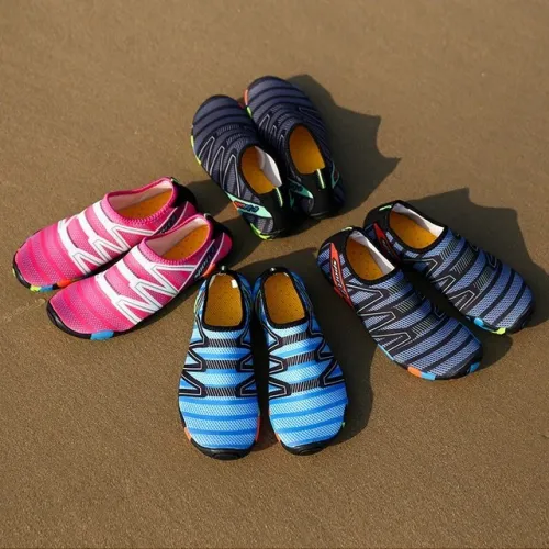 Aqua shoes حذاء البحر