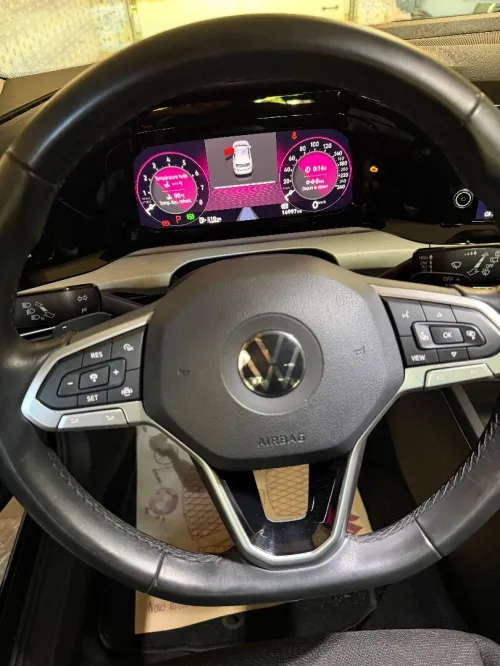 Volkswagen Golf 8 2021 Active