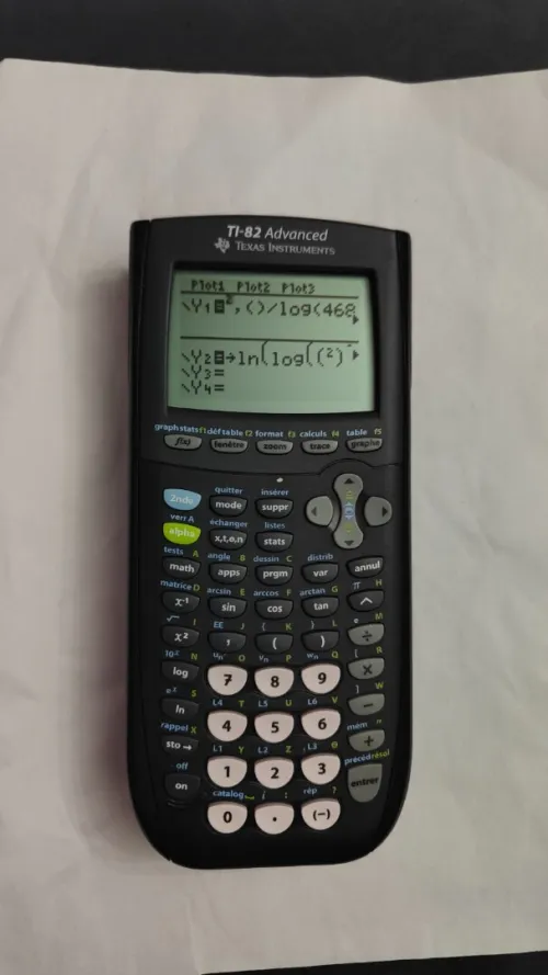 Calculatrice Texas Instrument 82 Titanium