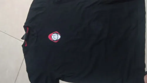 TEE SHIRT
