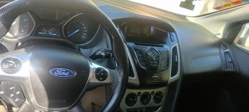 Ford Focus 4 portes 2013 Focus 4 portes