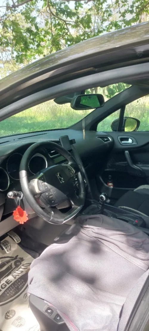 Citroen DS 2015 Ds4