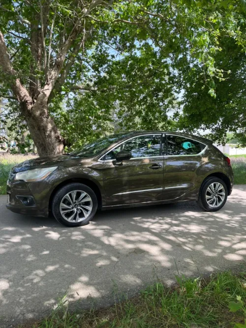 Citroen DS 2015 Ds4