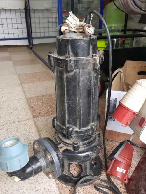 Pompe à eau 380