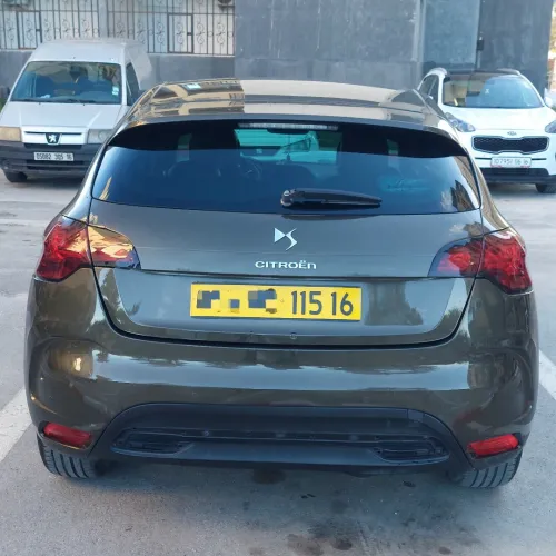 Citroen DS 2015 DS4