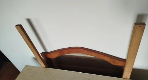 À vendre chambre à coucher sans armoire 