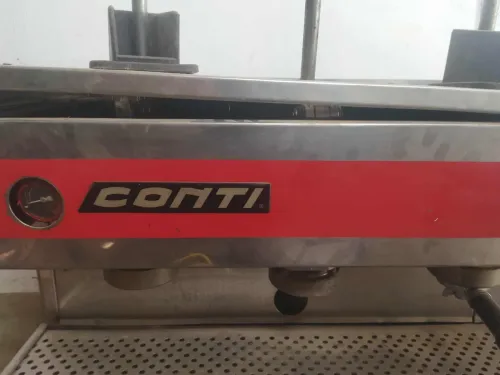 الة قهوة  machine a cafe conti