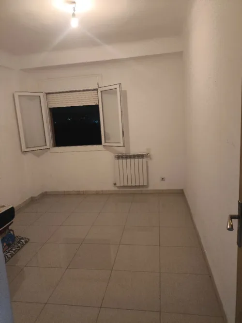 Location Appartement F4 Alger Bordj el bahri