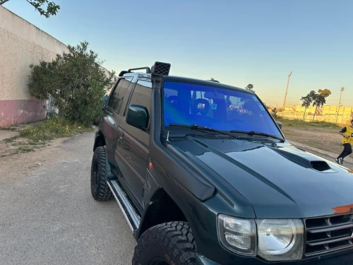 Mitsubishi Pajero Court 1996 Pajero Court