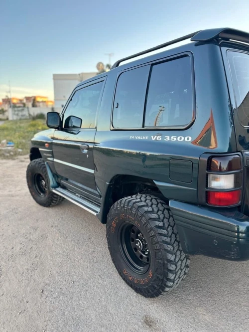 Mitsubishi Pajero Court 1996 Pajero Court