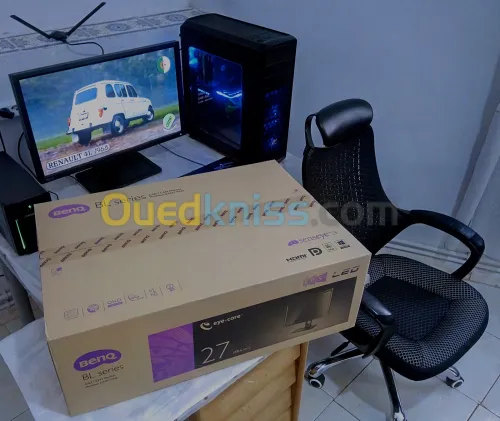 Moniteur pour designer à vendre