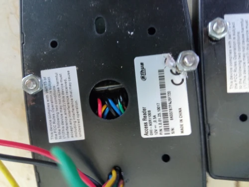 Électricien informaticien instalation caméra de survaience