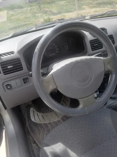 Kia Rio 5 portes 2004 Rio 5 portes