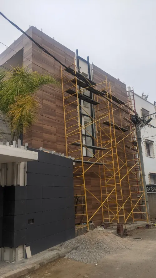 Revêtement mural, HPL , façade ventilée, terre cuite , céramique , alucobond, et mur rideau 
