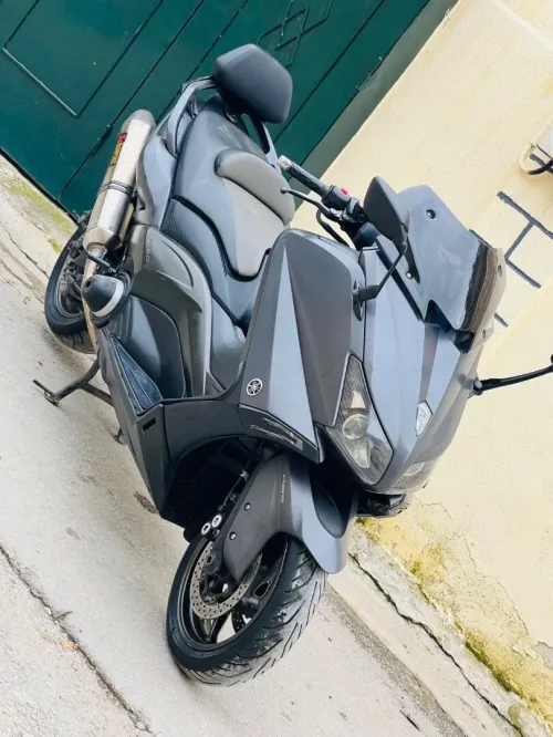 Yamaha T-max 2012