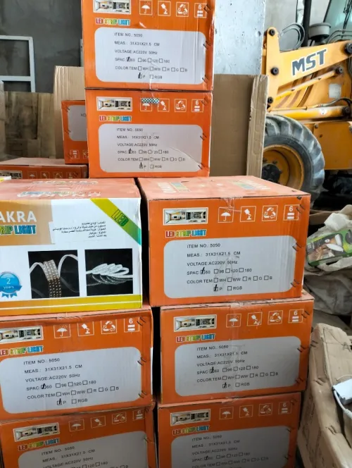 Un lot de spot disponible 6w.......18w