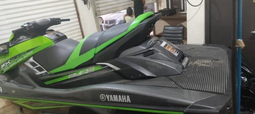 Avondr jat ski