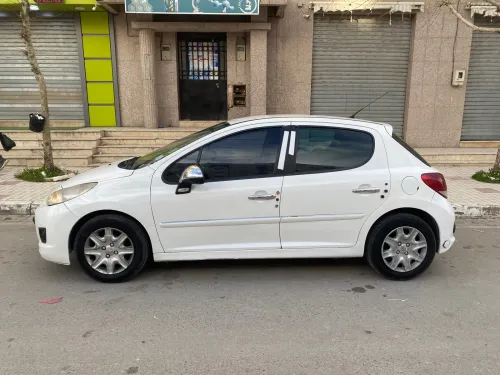 Peugeot 207 2012 