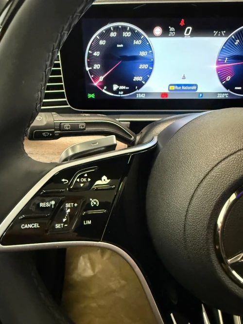 Mercedes GLE 300d 2025 AMG