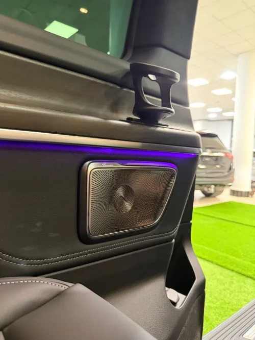 Mercedes Classe V 300d 2025 EXCLUSIVES MAYBACK