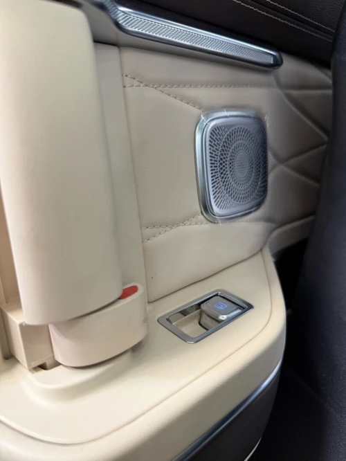 Bestune M9 2025 Luxury