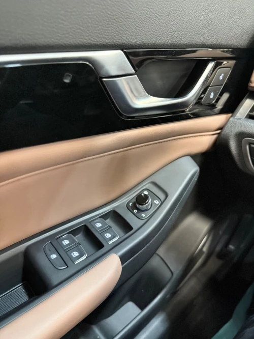 Bestune B70 2026 Luxury