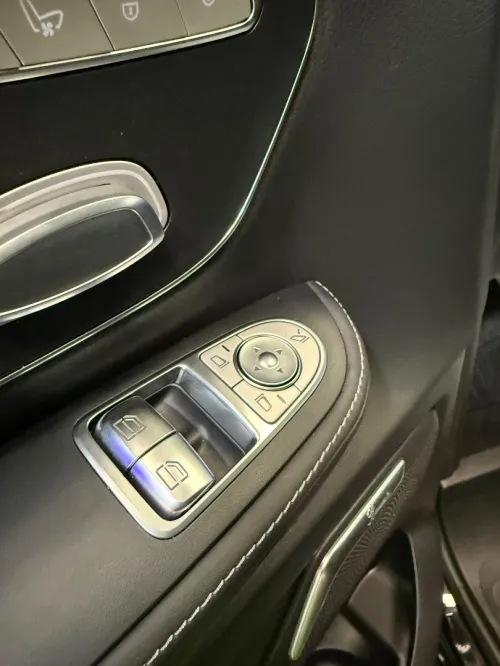 Mercedes Classe V 300d 2025 EXCLUSIVES MAYBACK