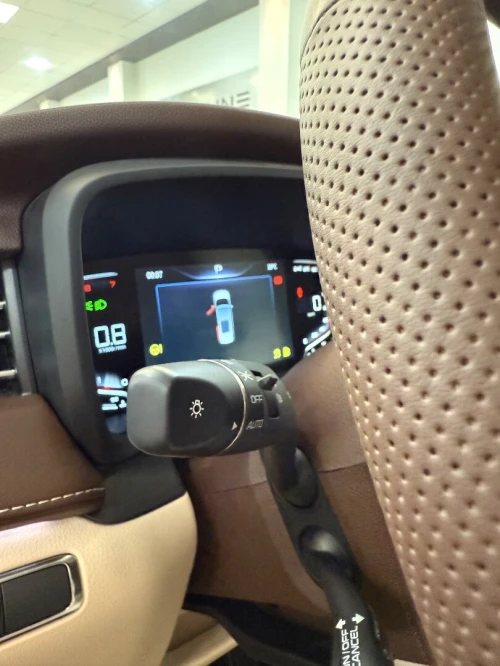 Bestune M9 2025 Luxury
