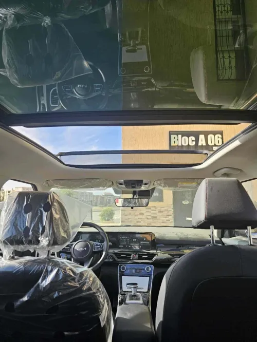 Kia Seltos 2025 Casquette blanche