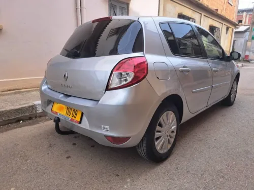 Renault Clio 3 2010 Exception
