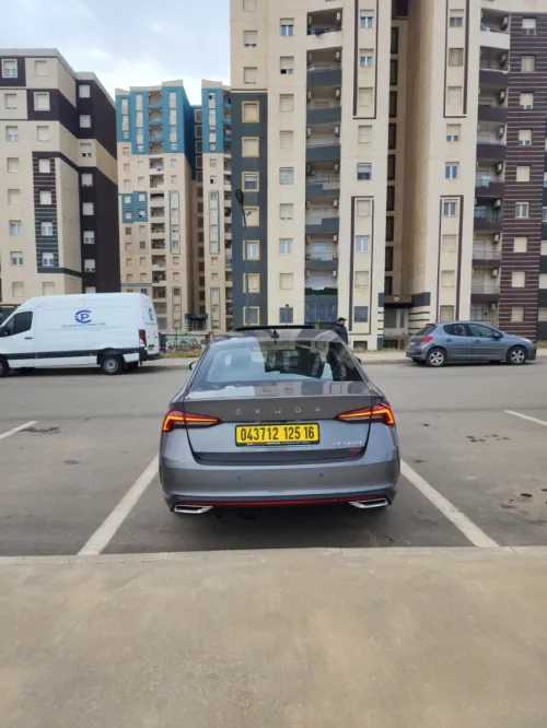 Skoda Octavia Pro 1.4T 150HP 2025 Premium Edition