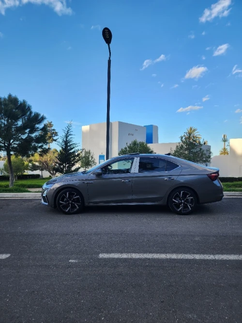 Skoda Octavia Pro 2025 1.4T 150HP