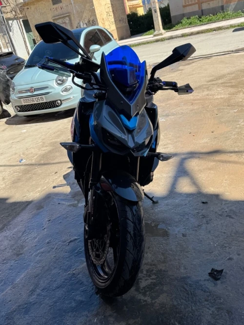 Z1000 Yamaha 